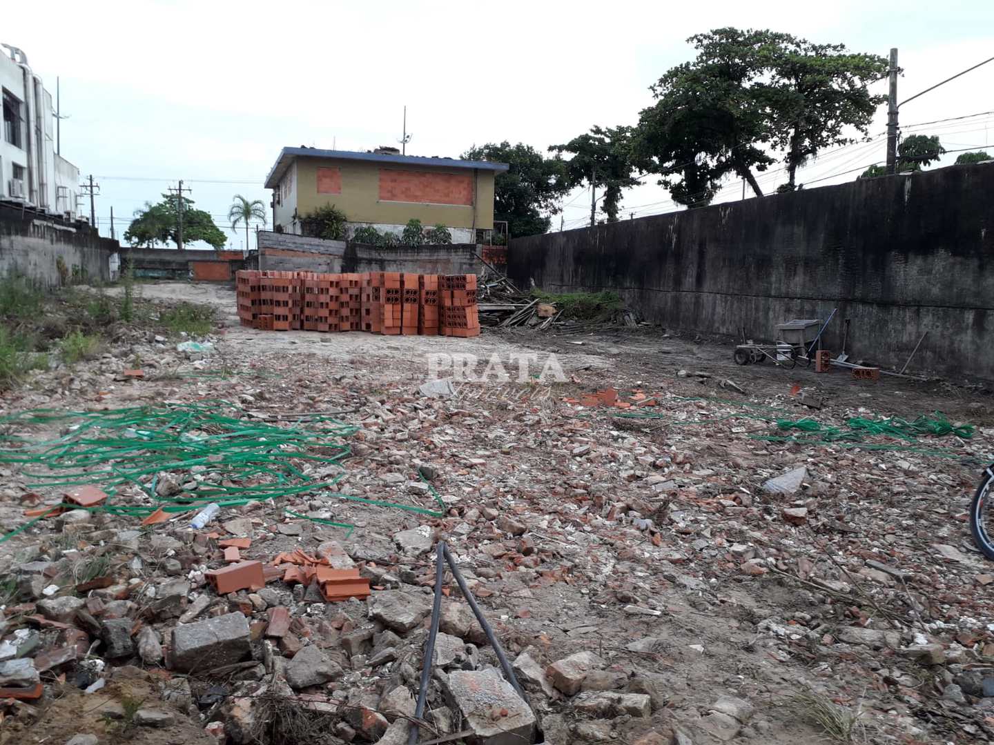 Terreno Loca O Ponta Da Praia Achou Mudou An Ncio Gr Tis De