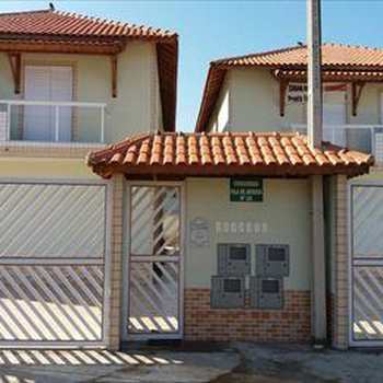 Sobrado de Condomínio em Mongaguá, bairro Jardim Praia Grande