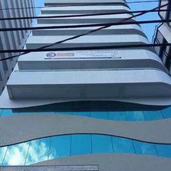 Apartamento em Praia Grande, bairro Guilhermina