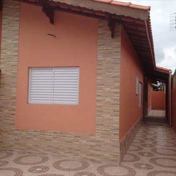 Casa em Praia Grande, bairro Solemar