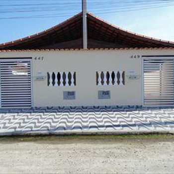 Casa em Mongaguá, bairro Balneário Jussara