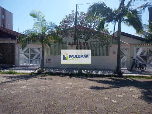 Casa, código 731800 em Mongaguá, bairro Jardim Praia Grande