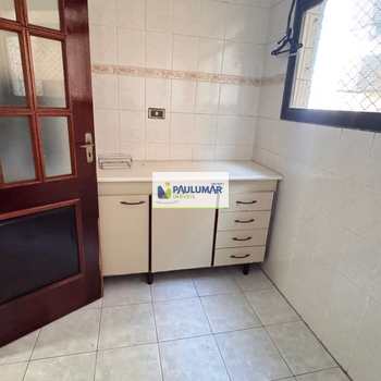 Apartamento em Mongaguá, bairro Jardim Marina