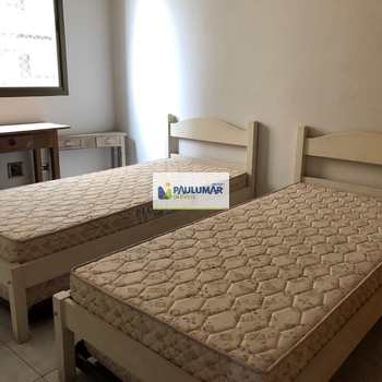 Apartamento em Mongaguá, bairro Jardim Marina