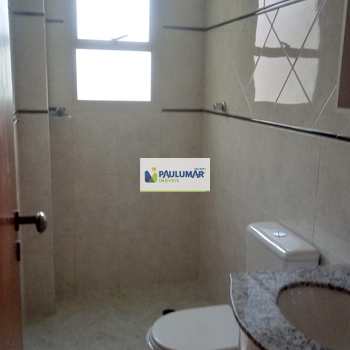 Apartamento em Mongaguá, bairro Centro