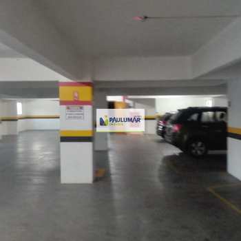 Apartamento em Mongaguá, bairro Centro