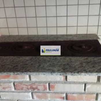 Apartamento em Mongaguá, bairro Centro