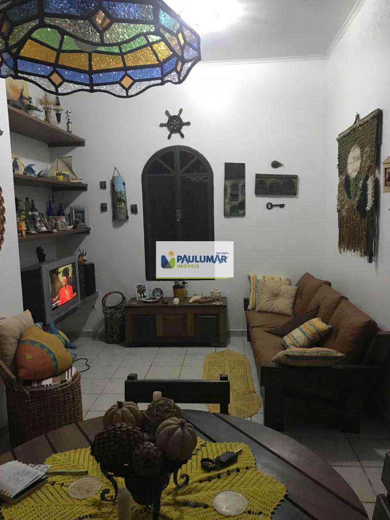 Casa em Praia Grande, no bairro Jardim Imperador