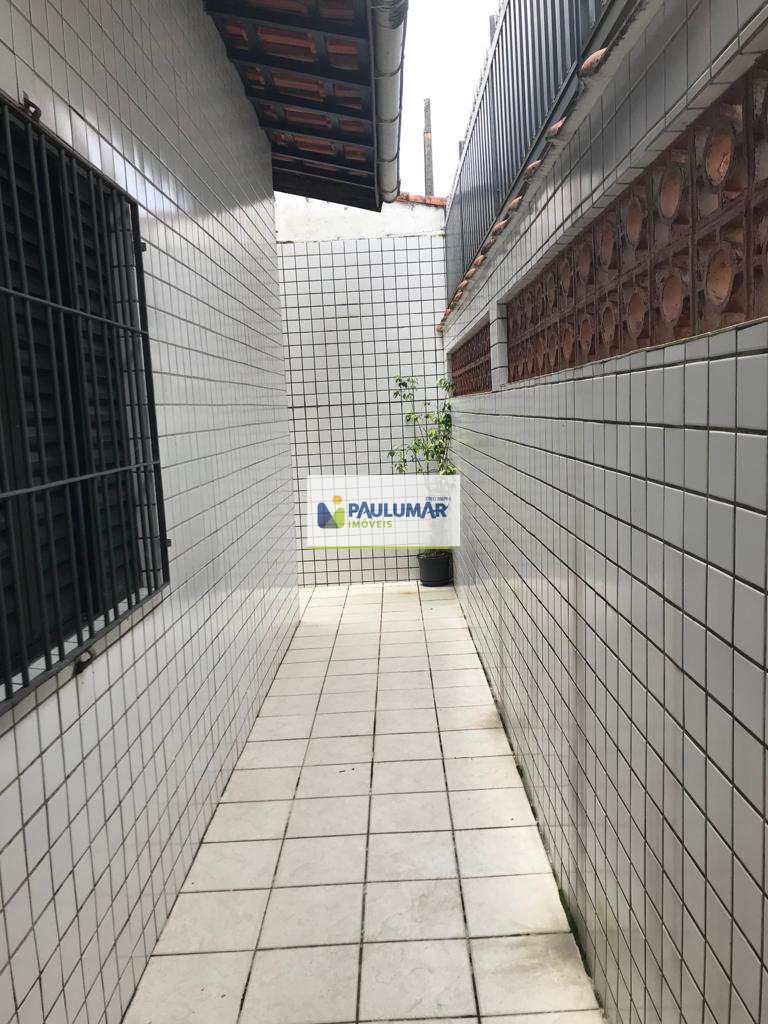 Casa em Praia Grande, no bairro Jardim Imperador