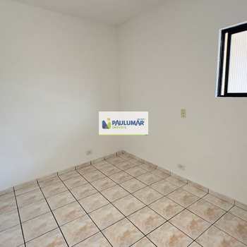 Apartamento em Mongaguá, bairro Centro