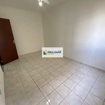 Apartamento em Mongaguá, bairro Centro