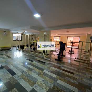 Apartamento em Mongaguá, bairro Centro