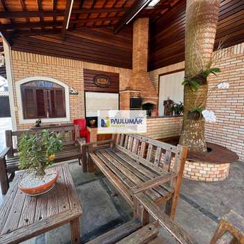 Casa em Mongaguá, bairro Flórida Mirim