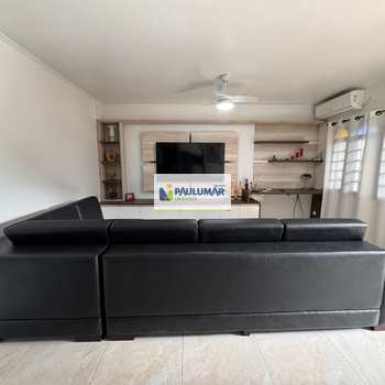 Casa em Mongaguá, bairro Flórida Mirim