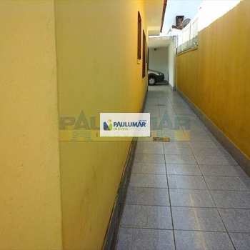 Casa em Praia Grande, bairro Real