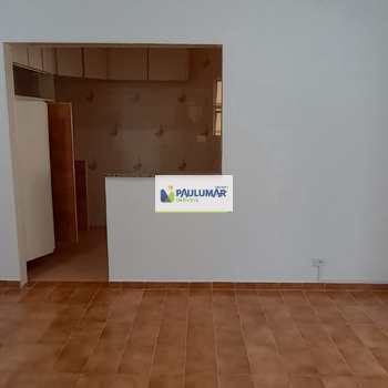 Apartamento em Mongaguá, bairro Centro