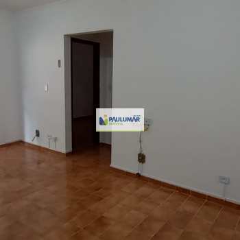Apartamento em Mongaguá, bairro Centro