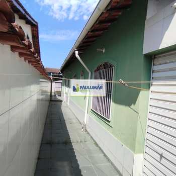 Casa em Mongaguá, bairro Itaóca