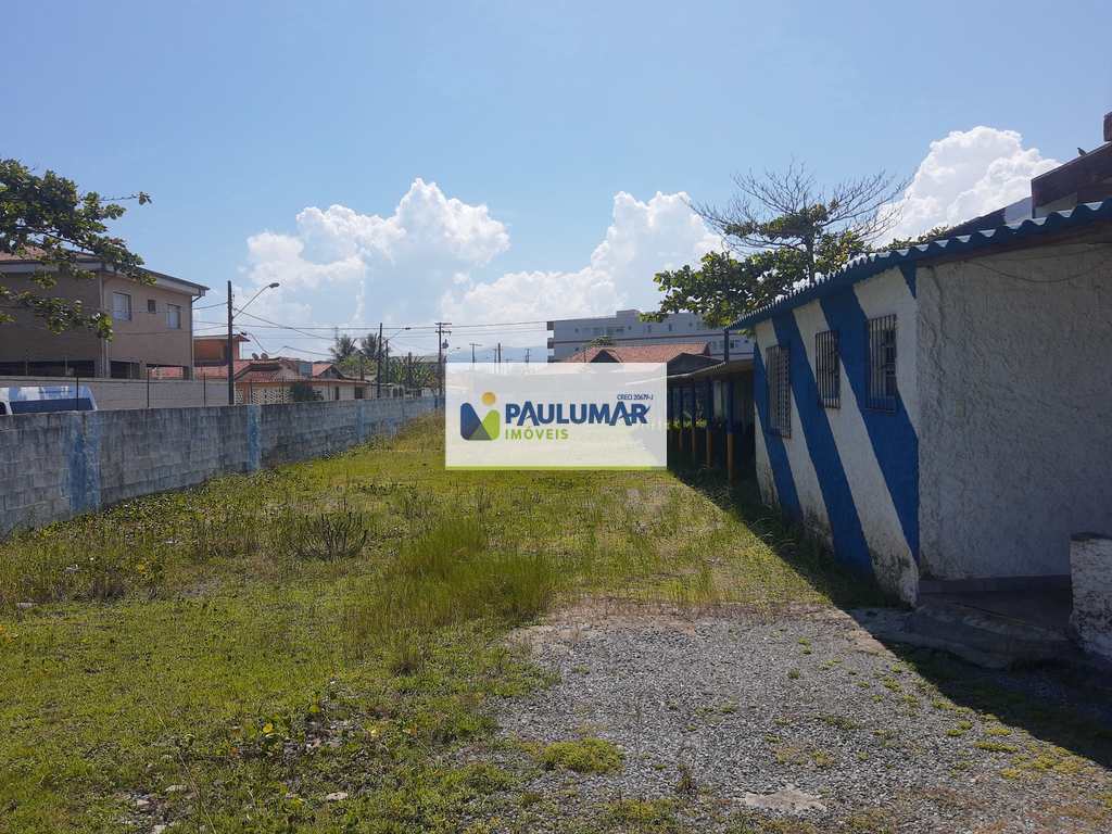 Terreno em Mongaguá, no bairro Vila Atlântica