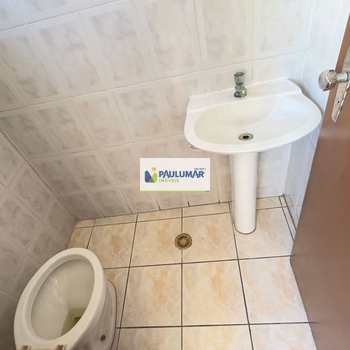 Apartamento em Mongaguá, bairro Centro
