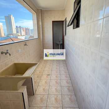 Apartamento em Mongaguá, bairro Centro