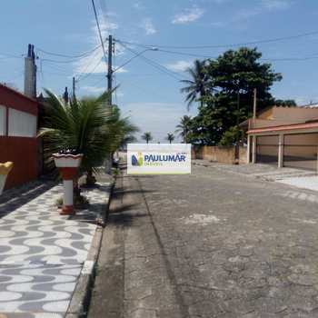 Sobrado em Mongaguá, bairro Itaóca