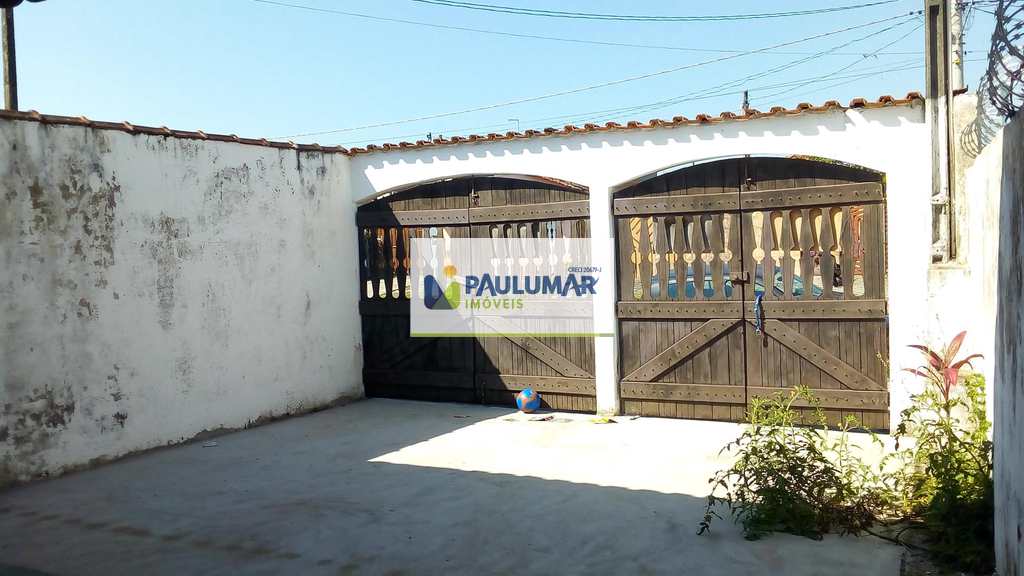 Casa em Mongaguá, no bairro Itaguaí