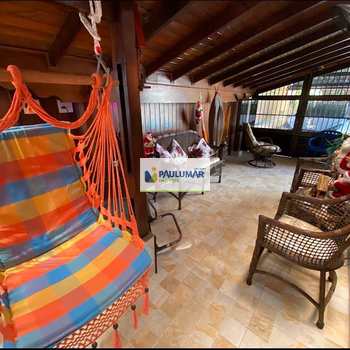 Casa em Mongaguá, bairro Jardim Praia Grande