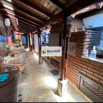 Casa em Mongaguá, bairro Jardim Praia Grande