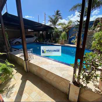 Casa em Mongaguá, bairro Jardim Praia Grande