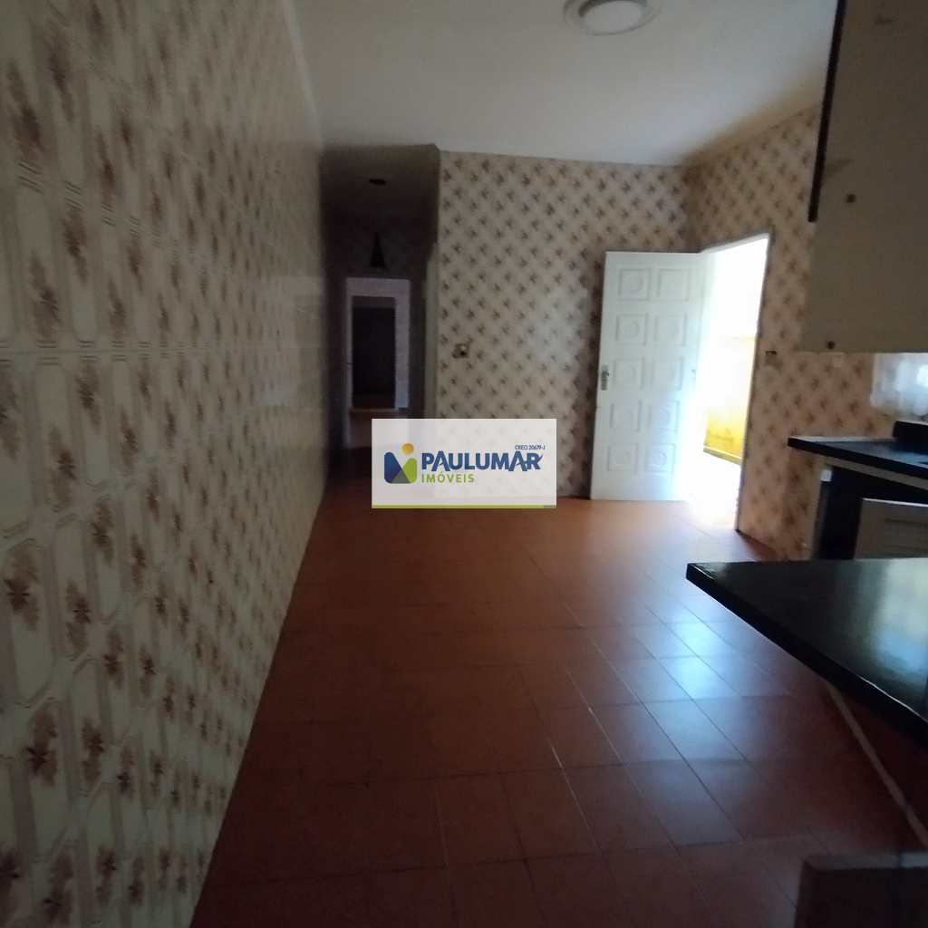 Casa em Mongaguá, no bairro Pedreira