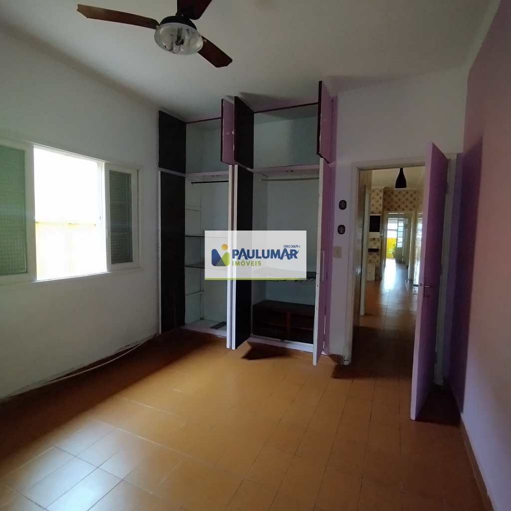 Casa em Mongaguá, no bairro Pedreira
