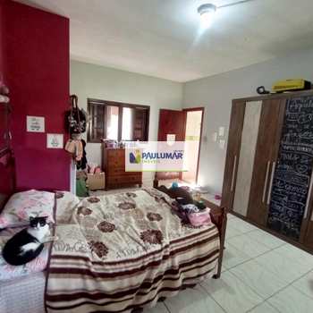 Casa em Mongaguá, bairro Santa Eugênia