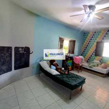 Casa em Mongaguá, bairro Santa Eugênia