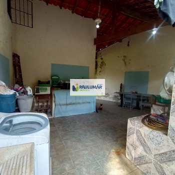 Casa em Mongaguá, bairro Santa Eugênia