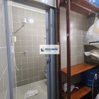 Apartamento em Mongaguá, bairro Centro