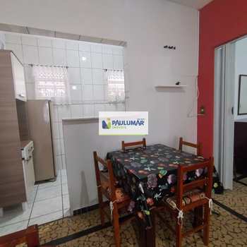 Apartamento em Mongaguá, bairro Centro