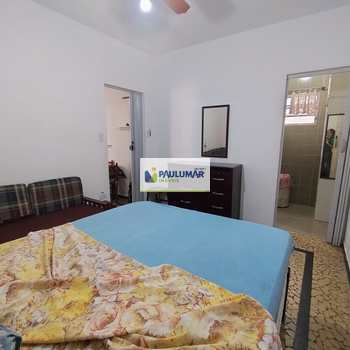 Apartamento em Mongaguá, bairro Centro