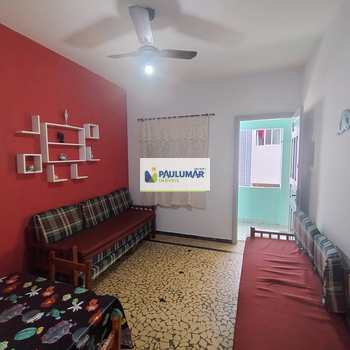 Apartamento em Mongaguá, bairro Centro