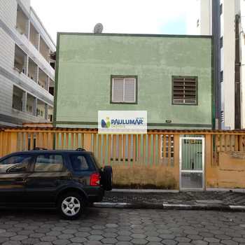 Apartamento em Mongaguá, bairro Centro