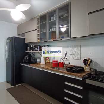 Apartamento em Mongaguá, bairro Vila São Paulo