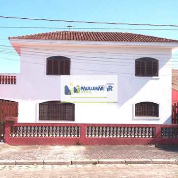 Sobrado em Mongaguá, bairro Itaguaí