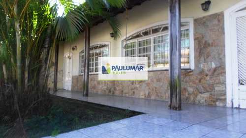Casa, código 828997 em Praia Grande, bairro Jardim Imperador