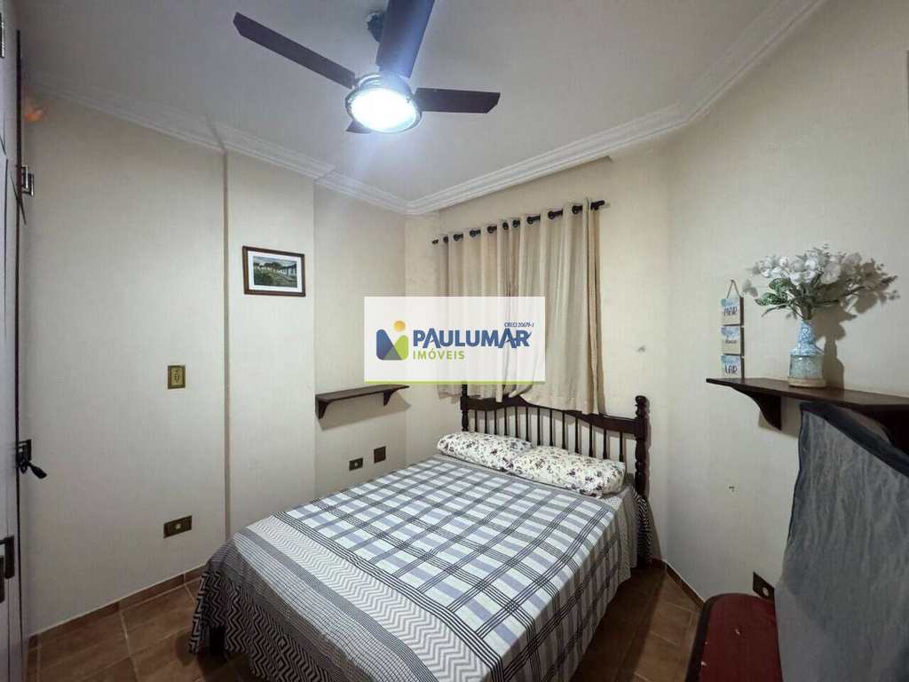 Apartamento em Mongaguá, no bairro Vera Cruz