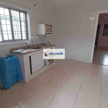 Casa em Mongaguá, bairro Agenor de Campos