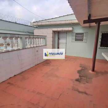 Casa em Mongaguá, bairro Agenor de Campos