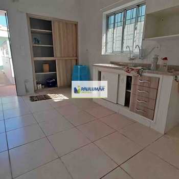 Casa em Mongaguá, bairro Agenor de Campos