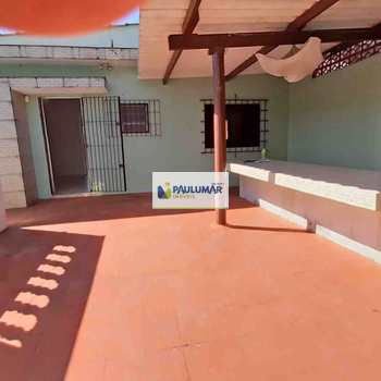 Casa em Mongaguá, bairro Agenor de Campos