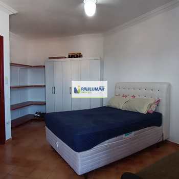 Apartamento em Mongaguá, bairro Vera Cruz