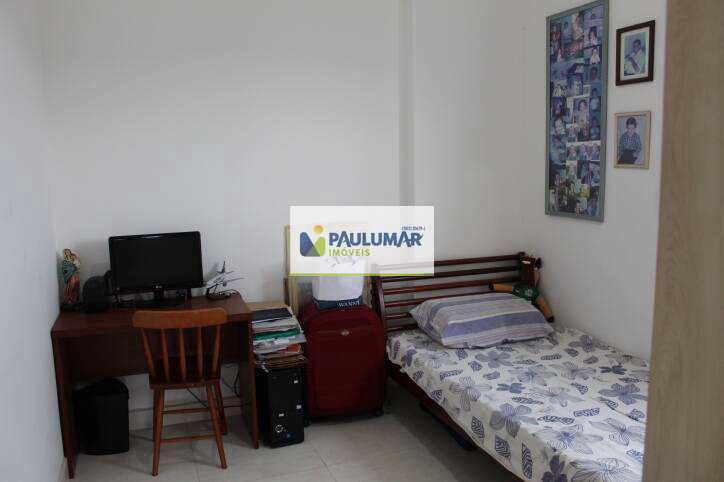 Apartamento em Mongaguá, no bairro Vila Anhanguera